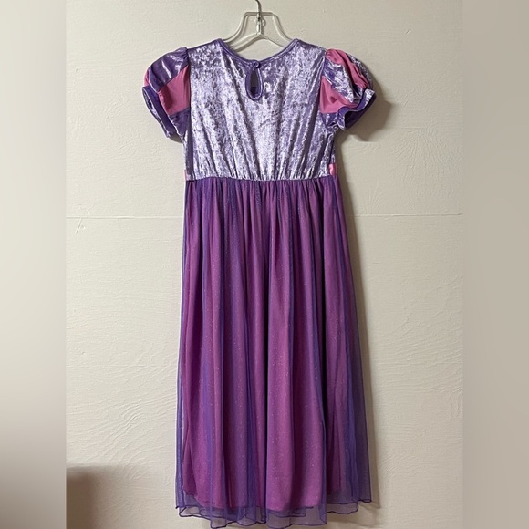 Disney Rapunzel Tangled Purple Gown Floral Pajamas Pjs Nightgown Medium - Picture 4 of 5